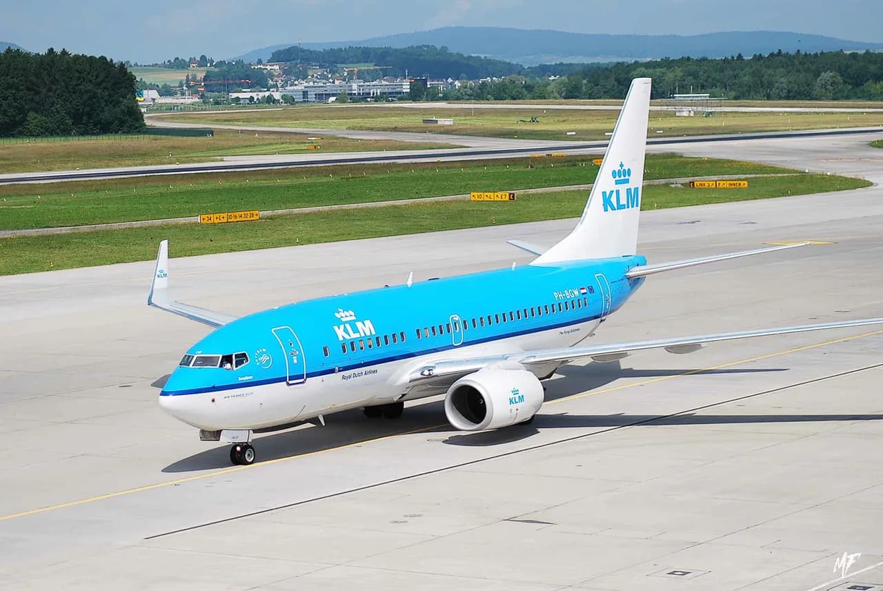 Airplanes — air-6
