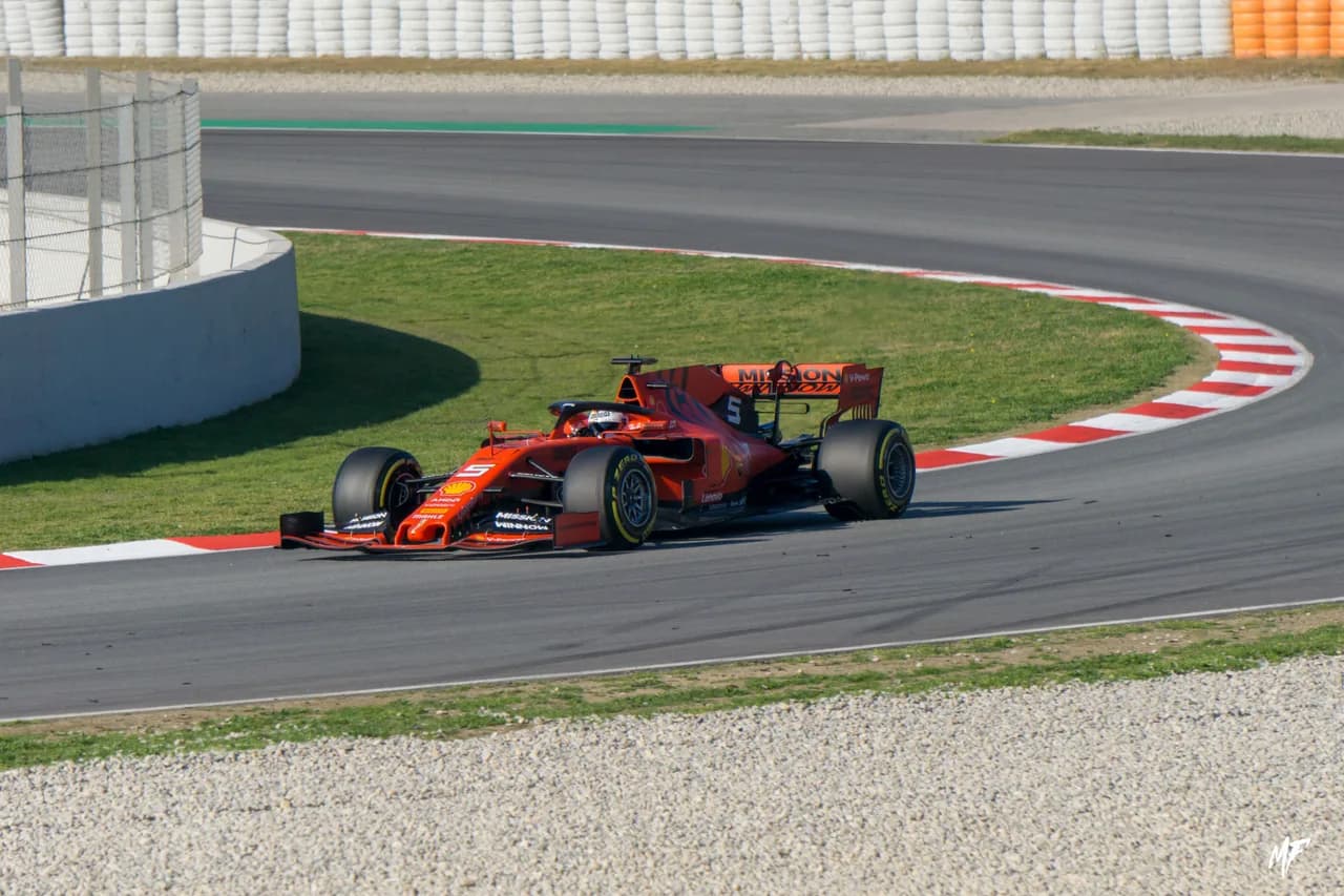 F1 Barcelona Test — F1-15