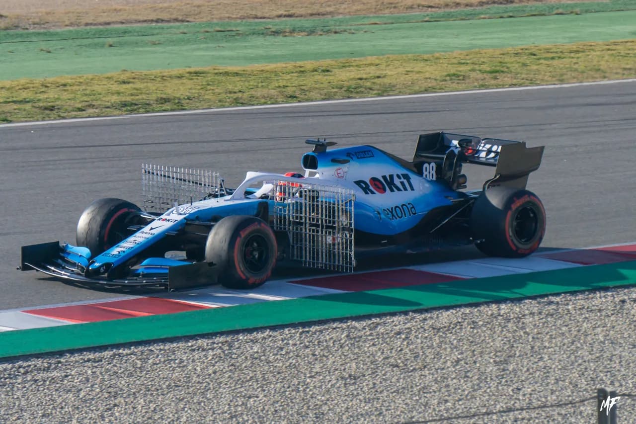 F1 Barcelona Test — F1-16