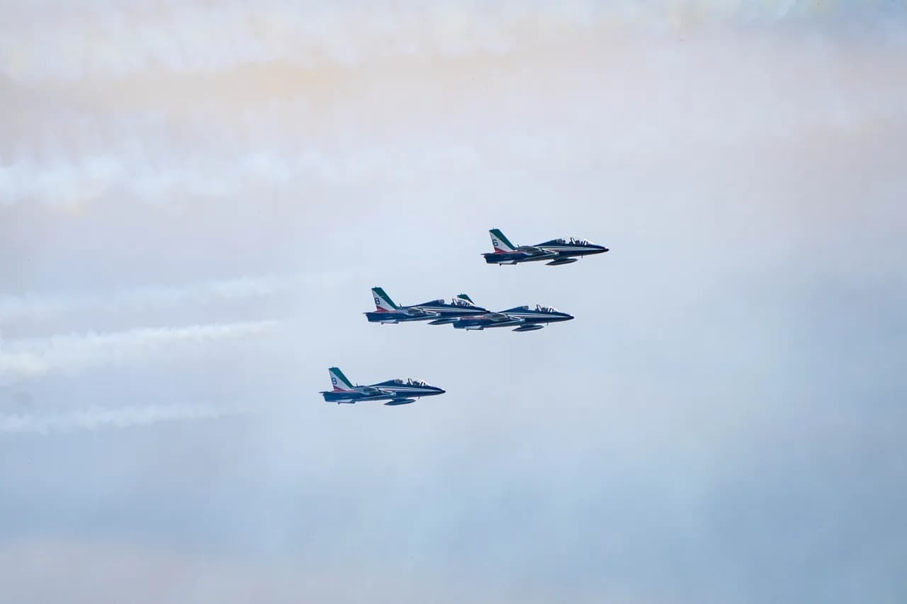 Frecce Tricolori — FT-24